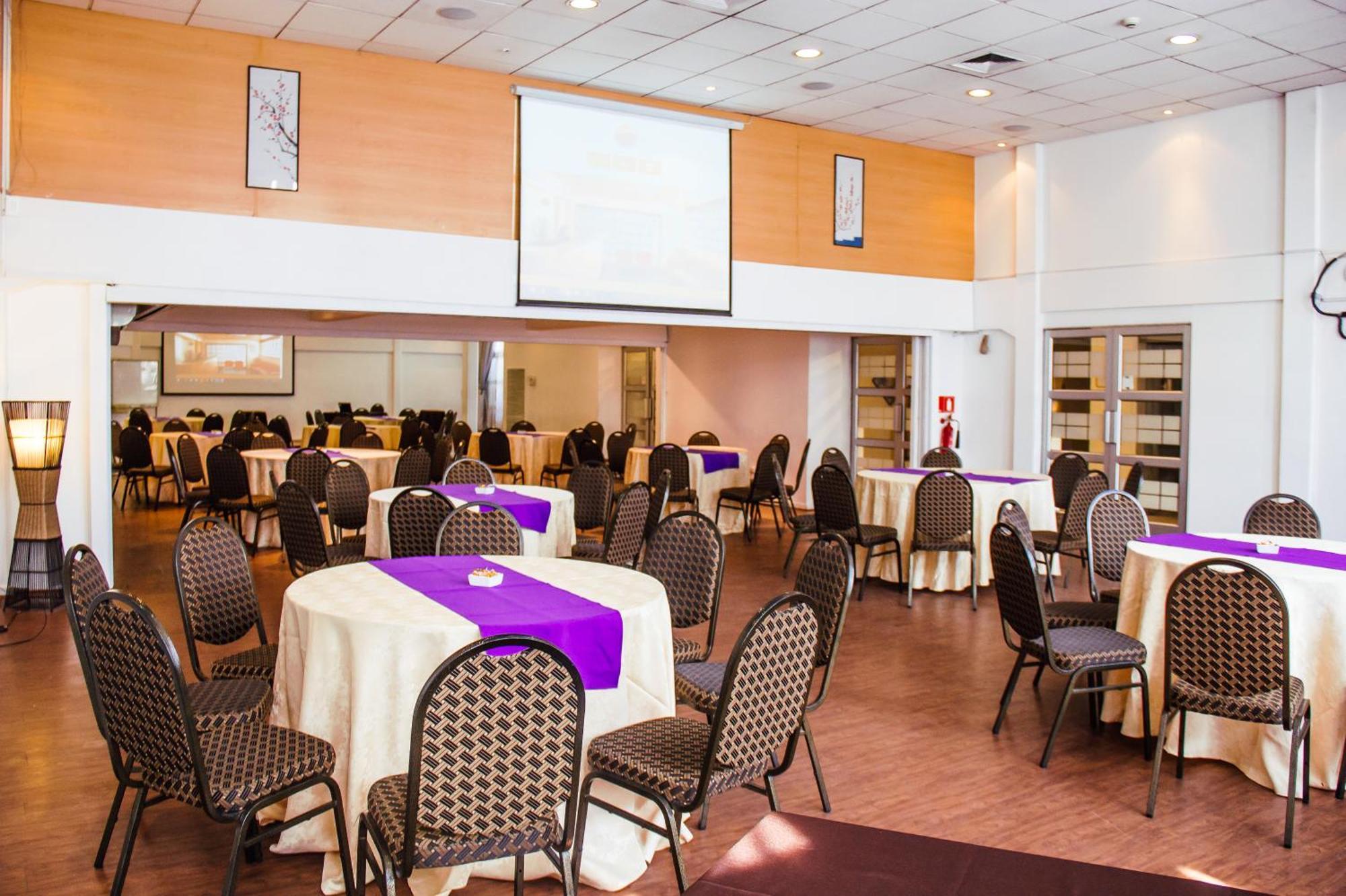 Hotel Nippon Y Centro De Eventos Santiago Exterior photo